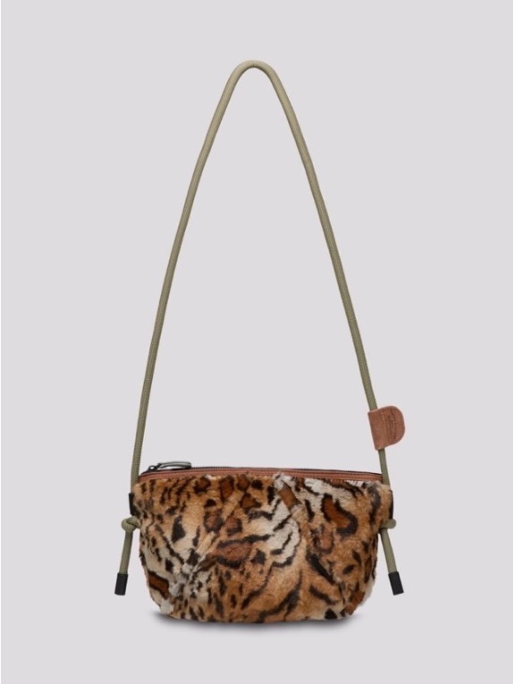 NWT Flower Mountain POCKET BAG
Mini cross body bag - Light brown